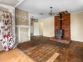 Sale Date Locked In - Selling Regardless!