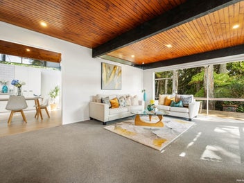 A Modern Tribute to a Golden Era