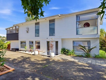 Buyers over $750,000 & $850,000 must inspect.