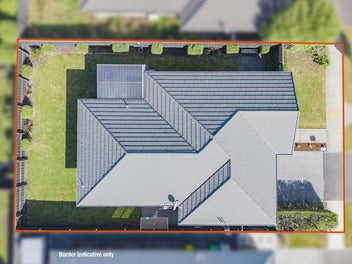 Sunny on Shillingford Boulevard