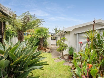A multi-value oasis in the heart of Whangamata