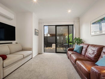 AN EASY YES FOR FIRST-HOME BUYERS!