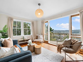 Your Slice of Strathmore Paradise!