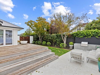 1970’s Architecture, Beautifully Reimagined