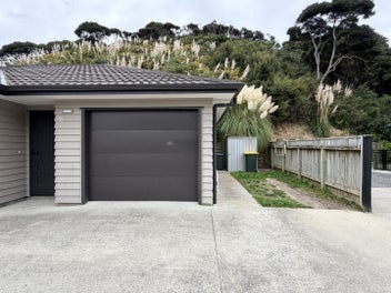 Image 1 of 18
