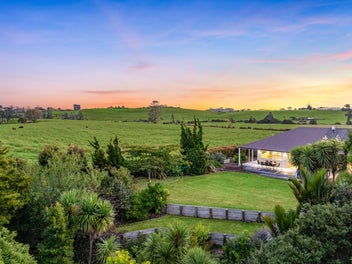 Magical Matakana Lifestyle - Final Call!