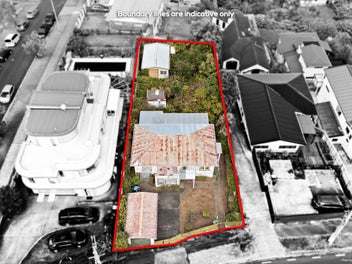 Elevated Opportunity with Harbour Views