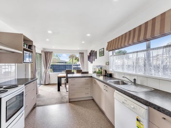 Vendors are Ready to Seal the Deal!