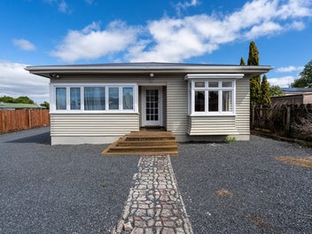 Location, Land & Potential – Walk to Town