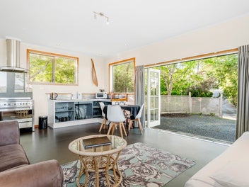 Riparian Lifestyle - Priced well below CV