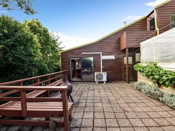 The Ultimate Family Home!