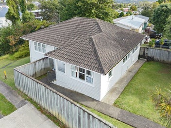 Family Comfort on a Choice Cul-de-Sac