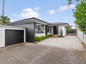 Modern Ease in a Tightly Held Mt Albert Pocket