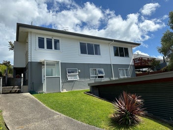 Image 1 of 10