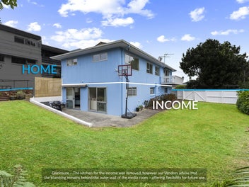 Big Home, Steps from Cheltenham Beach