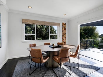 The perfect setup for teenagers or dual living