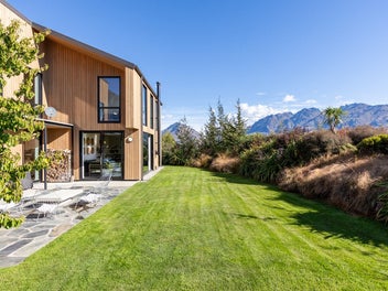 Exceptional Architectural Living