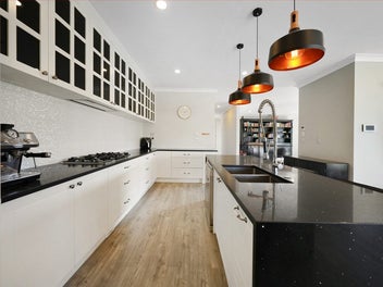 Family Sanctuary with Versatile Living