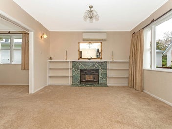 Must Sell by Winter, All Offers Considered!