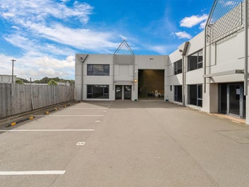 Image 1 of 25