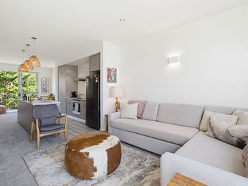 Luxury Townhouse with Room for Everyone!