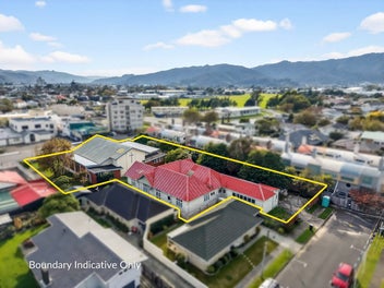 Prime Landholding in Central Hutt Valley!