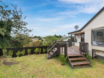 Easy Living – Great Location