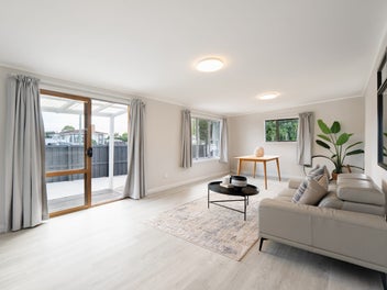 Renovated 5 BED + Rumpus! Potential +