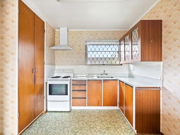 Solid in Kensington - Refresh and prosper