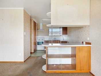 Solid in Kensington - Refresh and prosper