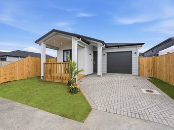 Affordable Luxury – Bargain Buy in Popular Auranga