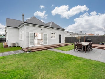 Light, Bright & Finished Beautifully