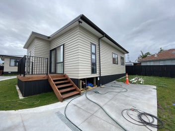 Image 1 of 10