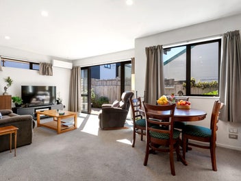 Modern Over-60s Living