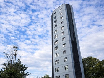 High Yield. Uni Location.