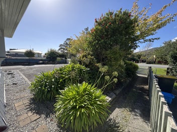 Cosy Character Charm in Greymouth