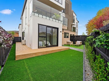 Modern Standalone Living in the Heart of Milford