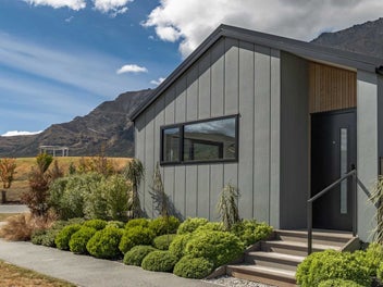 Home & Income Opportunity in Hanley’s Farm