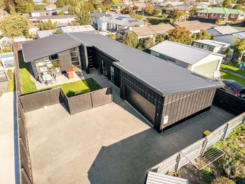 Modern living in Allenton