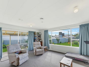 Warmth, Sun & Space in Pleasant Point