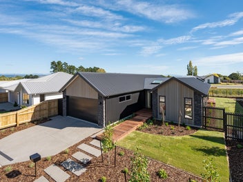 Designed for Easy Living – Turnkey Home Ready Now