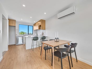 Live in the Bays for an Unbelievable Price!