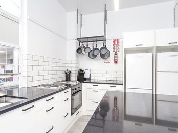 Cashflow is King ! $65,500 NET INCOME!!