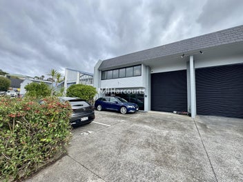 Image 1 of 8