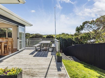 Charming Camborne Family Retreat RV $1,090,000