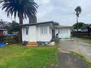 Image 1 of 11