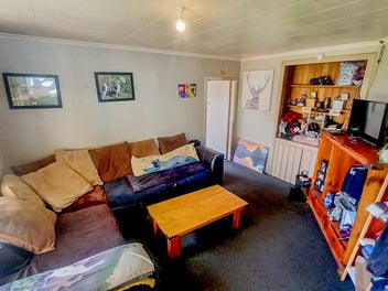 A Great Buy For Investors & First Home Buyers!