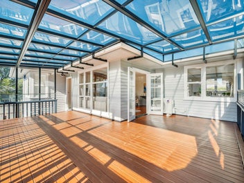 3 + 1 Bedroom Flex Living