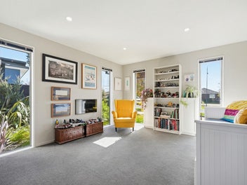 Pegasus home bought, vendors ready to sell