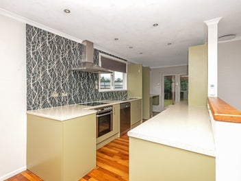 Three-bedroom home in peaceful cul-de-sac